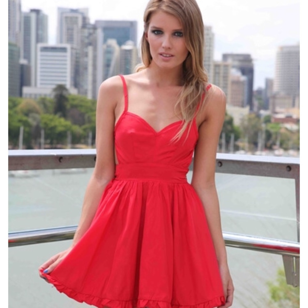 XENIA BOUTIQUE - red dress